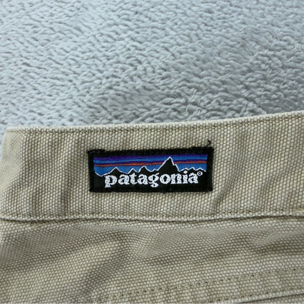 Patagonia Patagonia Women's Size 31x30 Classic Straight Leg Beige Pan Size 31" - 7 Thumbnail