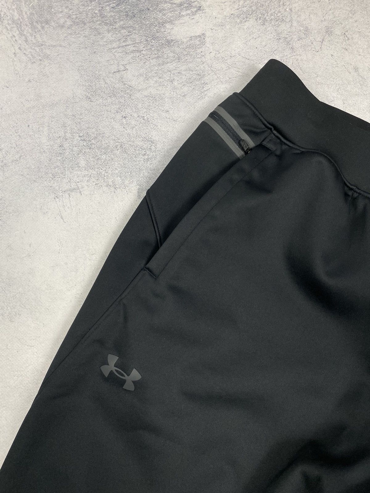 Under Armour Under Armour Training Joggers Pants men’s size large Size US 34 / EU 50 - 4 Thumbnail