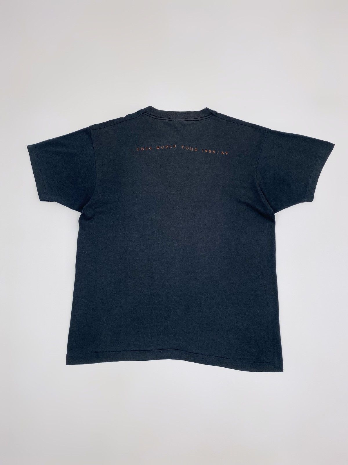 Band Tees 1980’s Vintage UB40 Labour Of Love World Tour Graphic Tee Size US XL / EU 56 / 4 - 7 Thumbnail