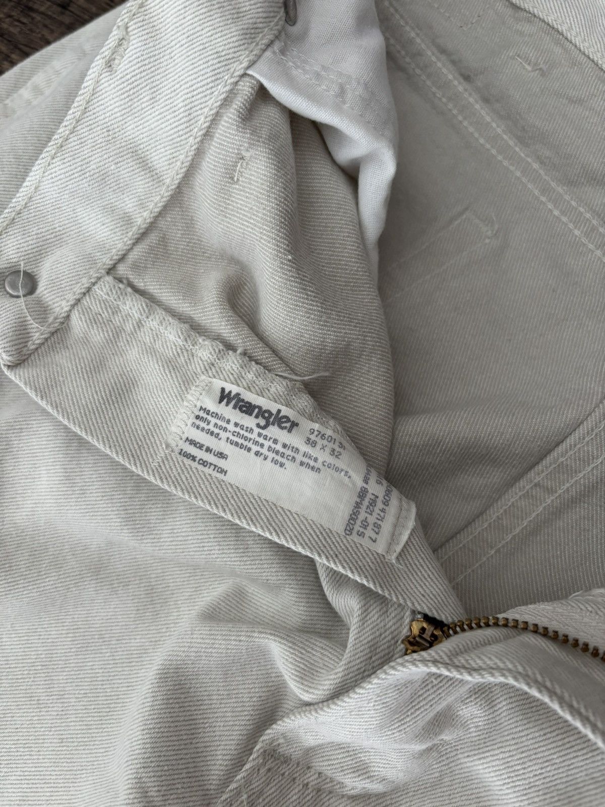 Wrangler 80s Wrangler White 38x32 Vintage Denim Jeans Size US 38 / EU 54 - 2 Thumbnail