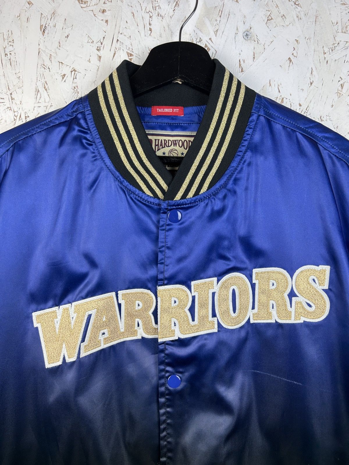 Mitchell & Ness Mitchell & Ness CNY 2018 Warriors NBA Hardwood Satin Jacket Size US XL / EU 56 / 4 - 2 Thumbnail