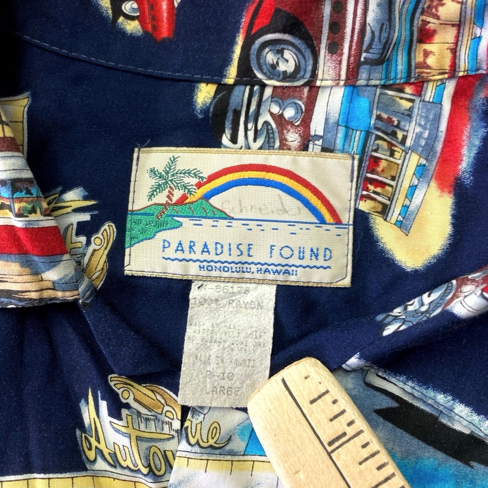 Paradise Found VINTAGE Paradise Found Button Up Shirt Large Classic Cars Hawaiian Style Rayon Size US L / EU 52-54 / 3 - 2 Thumbnail
