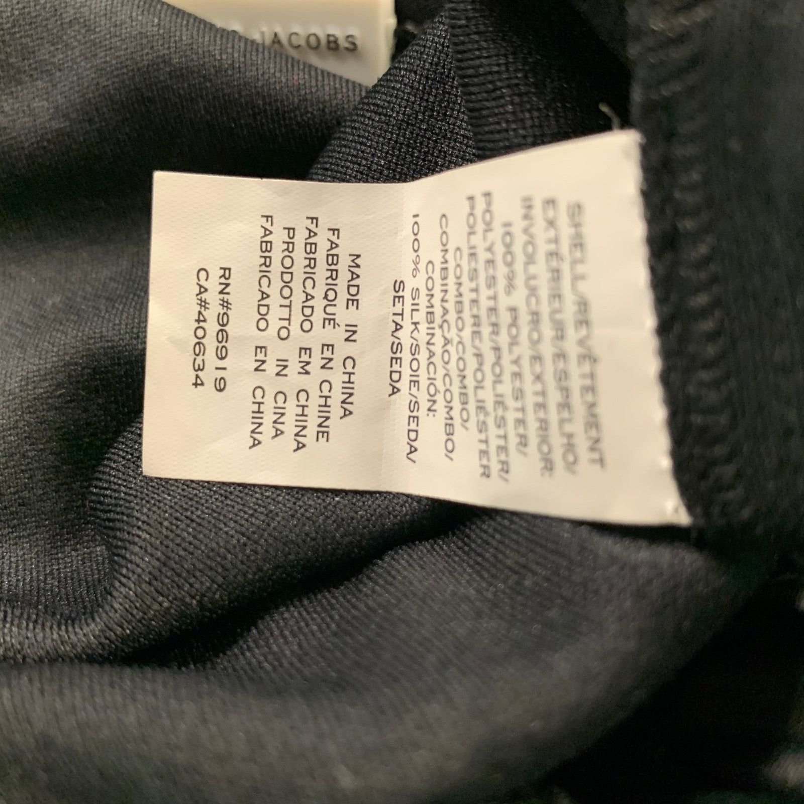 Marc Jacobs MARC JACOBS Size 4 Black Polyester Solid Belted Dress Size S / US 4 / IT 40 - 6 Thumbnail
