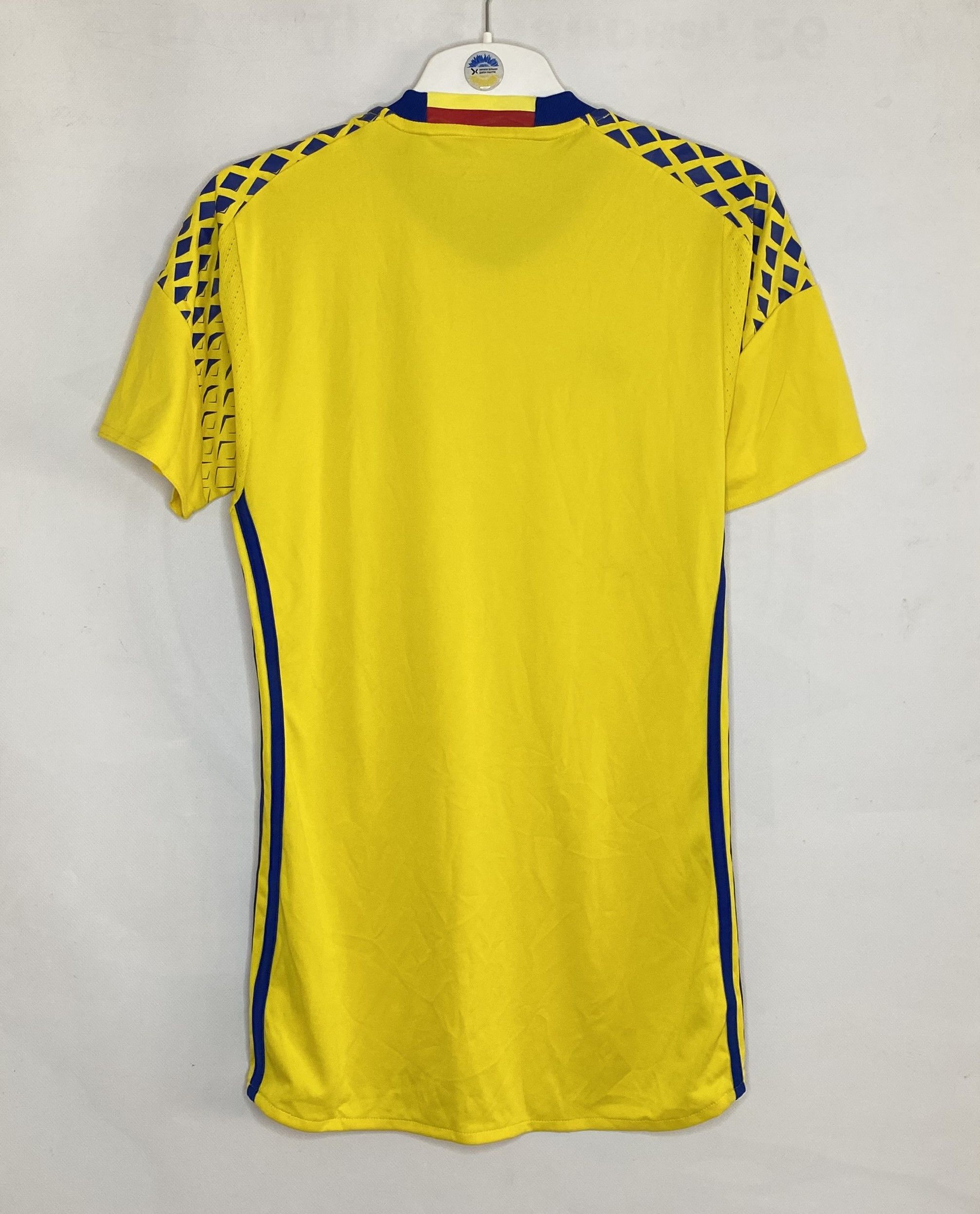 Adidas SPAIN TEAM 2016 2017 GOALKEEPER FOOTBALL SHIRT SOCCER JERSEY Size US XS / EU 42 / 0 - 2 Thumbnail