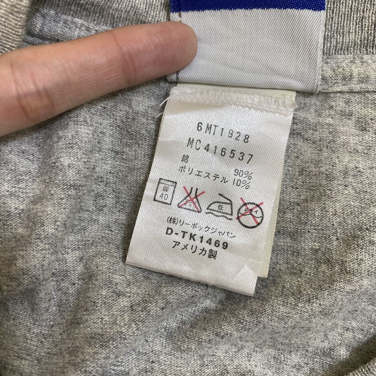 Reebok × Vintage Vintage 90s REEBOK SPORT Brand Print Grey Short Sleeve Shirt Size US M / EU 48-50 / 2 - 6 Thumbnail