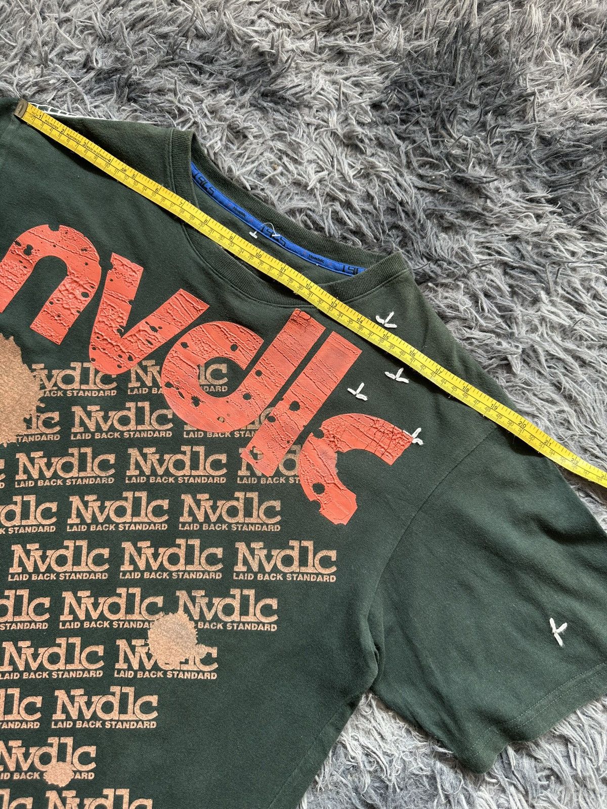 Japanese Brand 2000's Velvet Dog by Novadelic archival tee Size US M / EU 48-50 / 2 - 11 Thumbnail