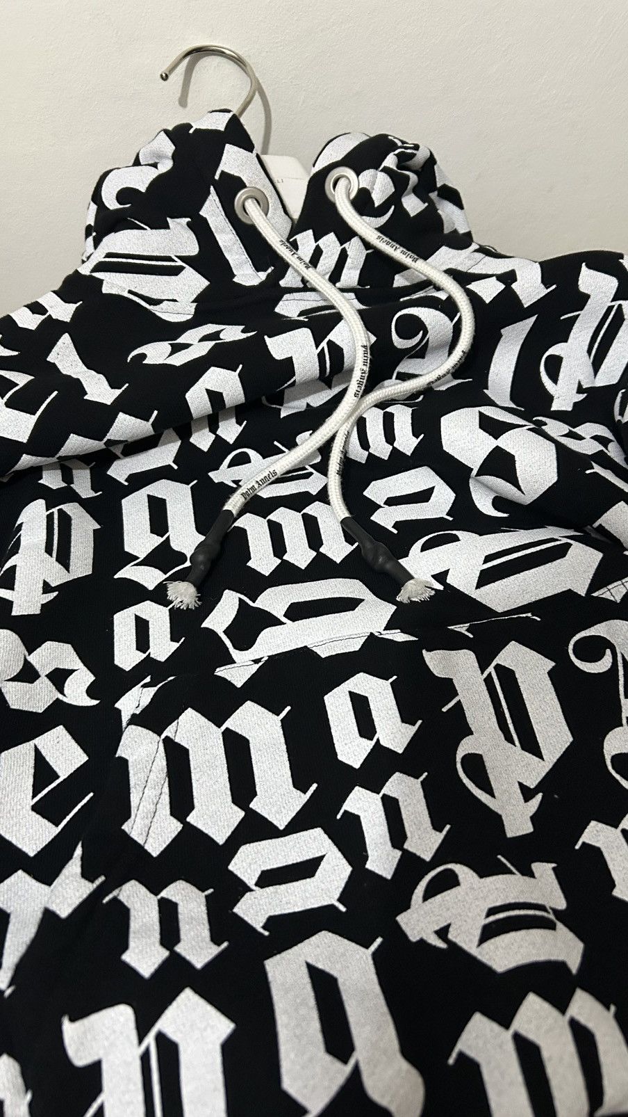 Palm Angels Palm Angels Oversized Monogram Hoodie Men’s Hoodie Size US S / EU 44-46 / 1 - 11 Thumbnail