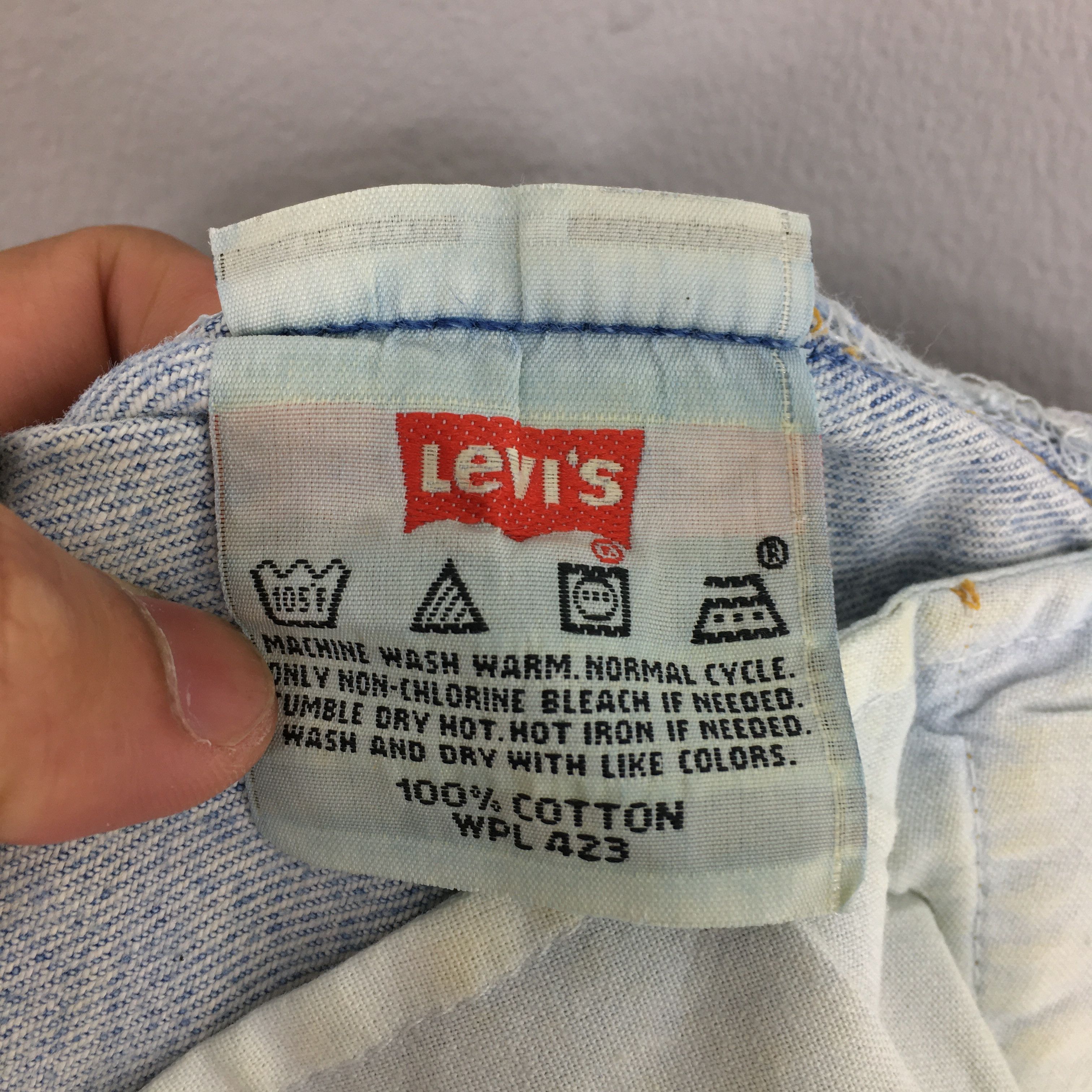 Levi's Size 31x29 Vintage 90s Levi's 501 Distressed Jeans S1576 Size US 31 - 15 Thumbnail
