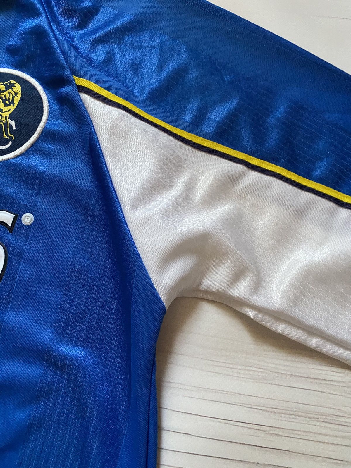 Umbro Rare Vintage Chelsea 1997/99 home #25 Zola longsleeve jersey Size US L / EU 52-54 / 3 - 8 Thumbnail