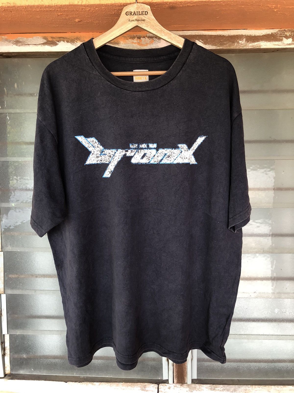 Vintage Vintage Kooky’n Bronx design Bjork Rock Band Shirt Tee Size US L / EU 52-54 / 3 - 1 Thumbnail