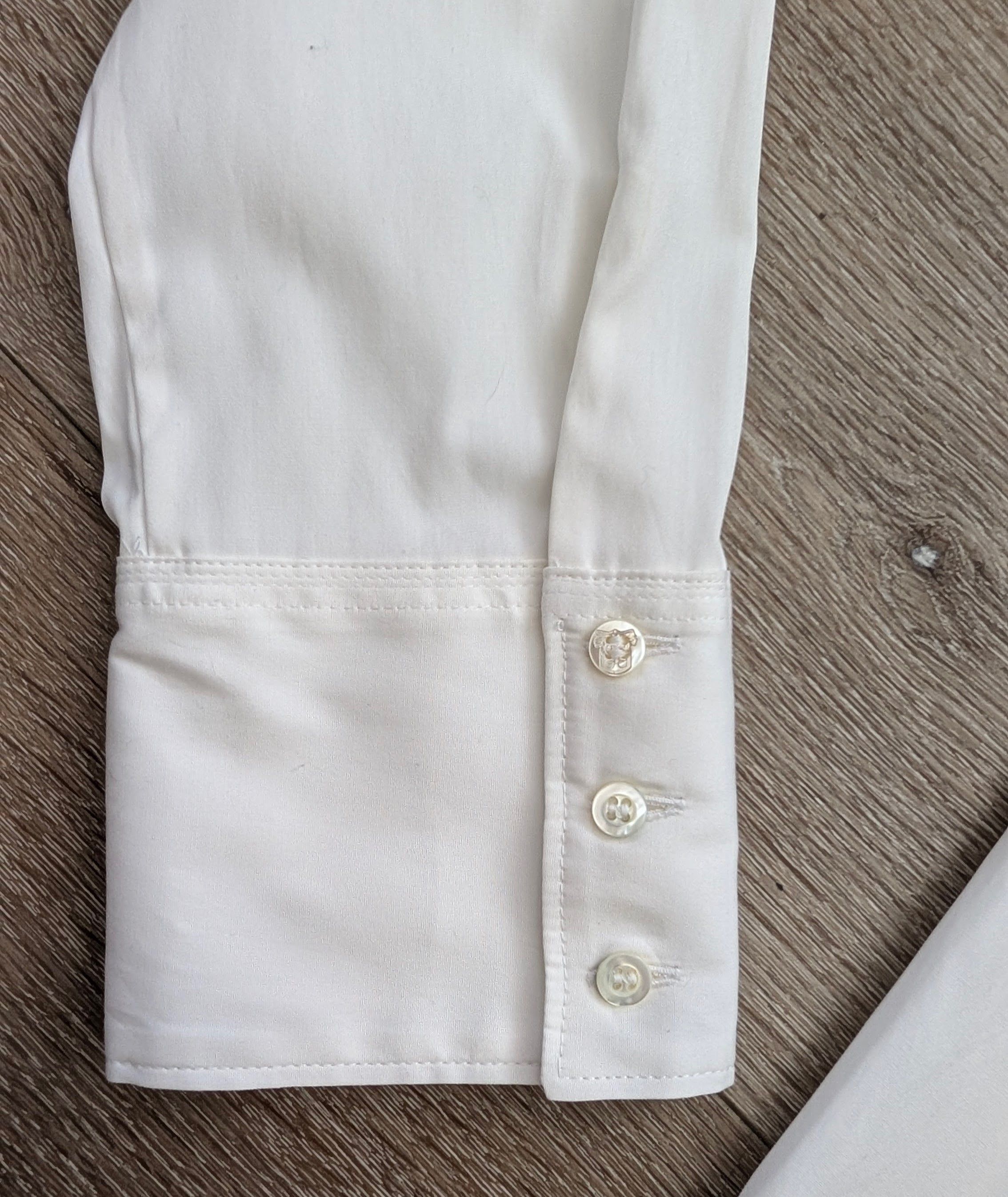 Marithe + Francois Girbaud Marithe Francois Girbaud Womens White Button Shirt W/Chain Size XL / US 12-14 / IT 48-50 - 6 Thumbnail