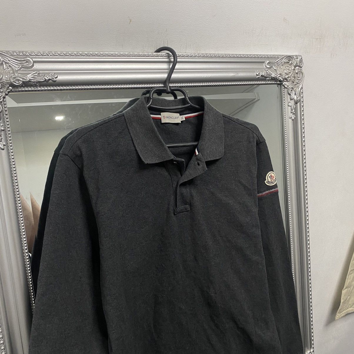 Moncler Moncler Polo Long Sleeve logo sleeve Size US XL / EU 56 / 4 - 4 Thumbnail