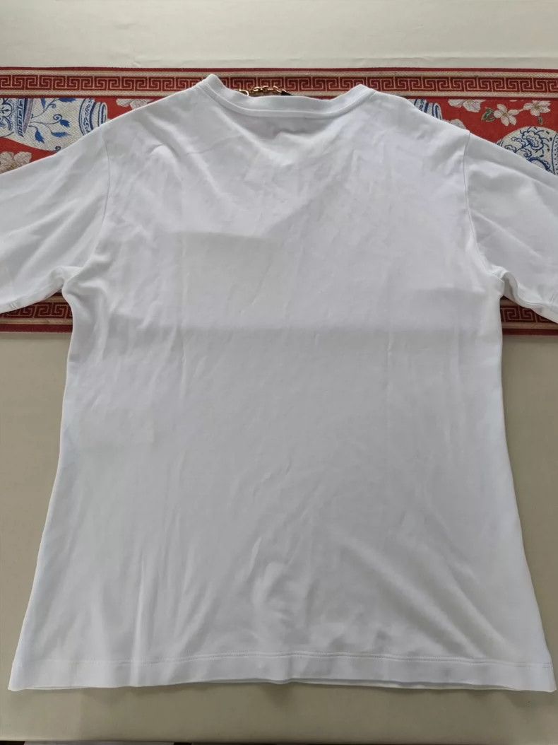 Louis Vuitton Louis Vuitton White logo short sleeve Size US M / EU 48-50 / 2 - 4 Thumbnail