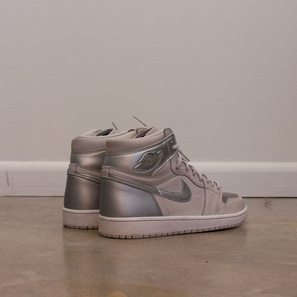 Jordan Brand × Nike Air Jordan 1 Retro High OG CO.JP 'Tokyo' - DC1788 029 Size US 10 / EU 43 - 7 Thumbnail