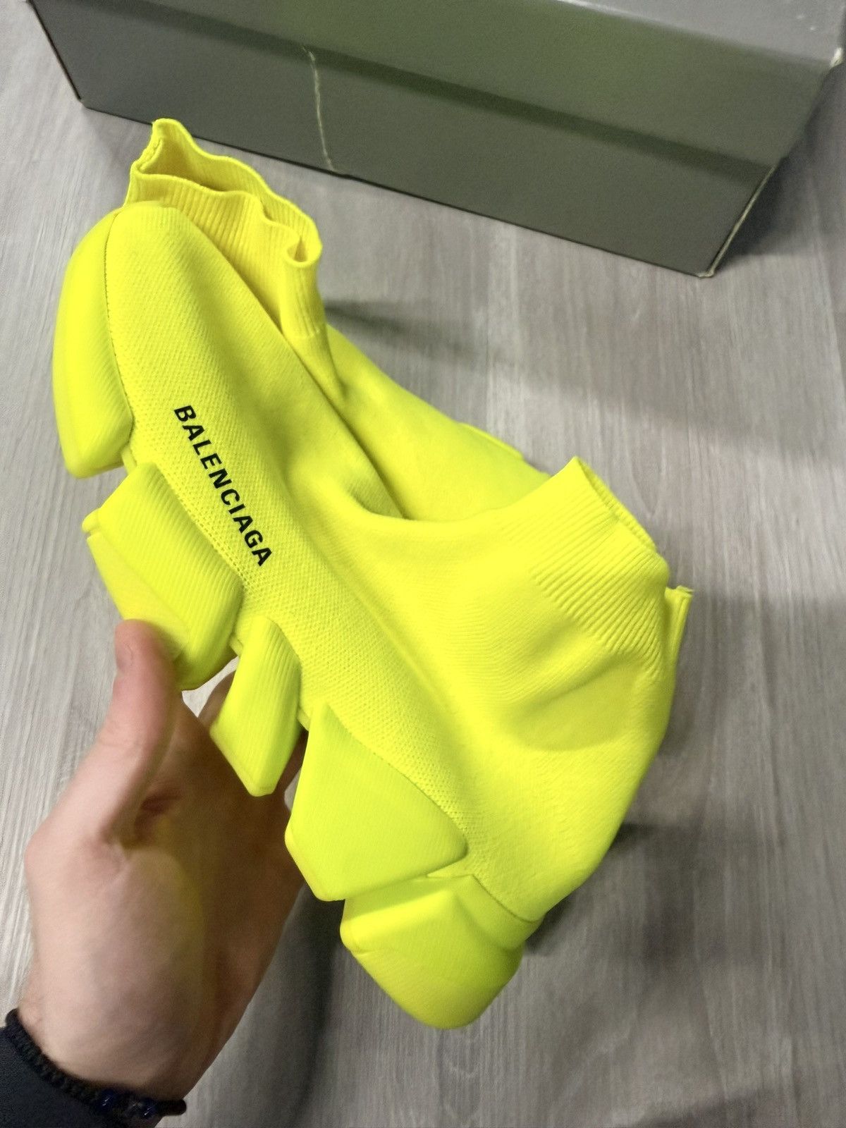 Balenciaga Neon Balenciaga Speed Runner Size US 10 / IT 40 - 2 Thumbnail