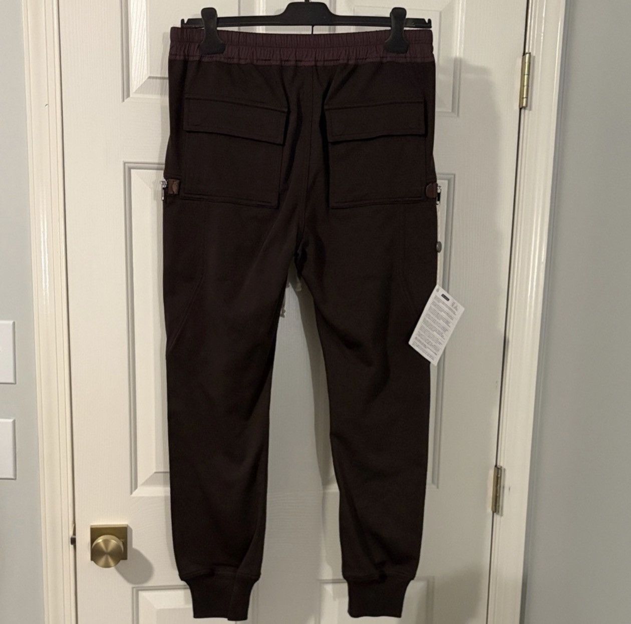 Rick Owens Rick Owens Tecuatl Cargo Jogger in Blood Size US 36 / EU 52 - 2 Thumbnail