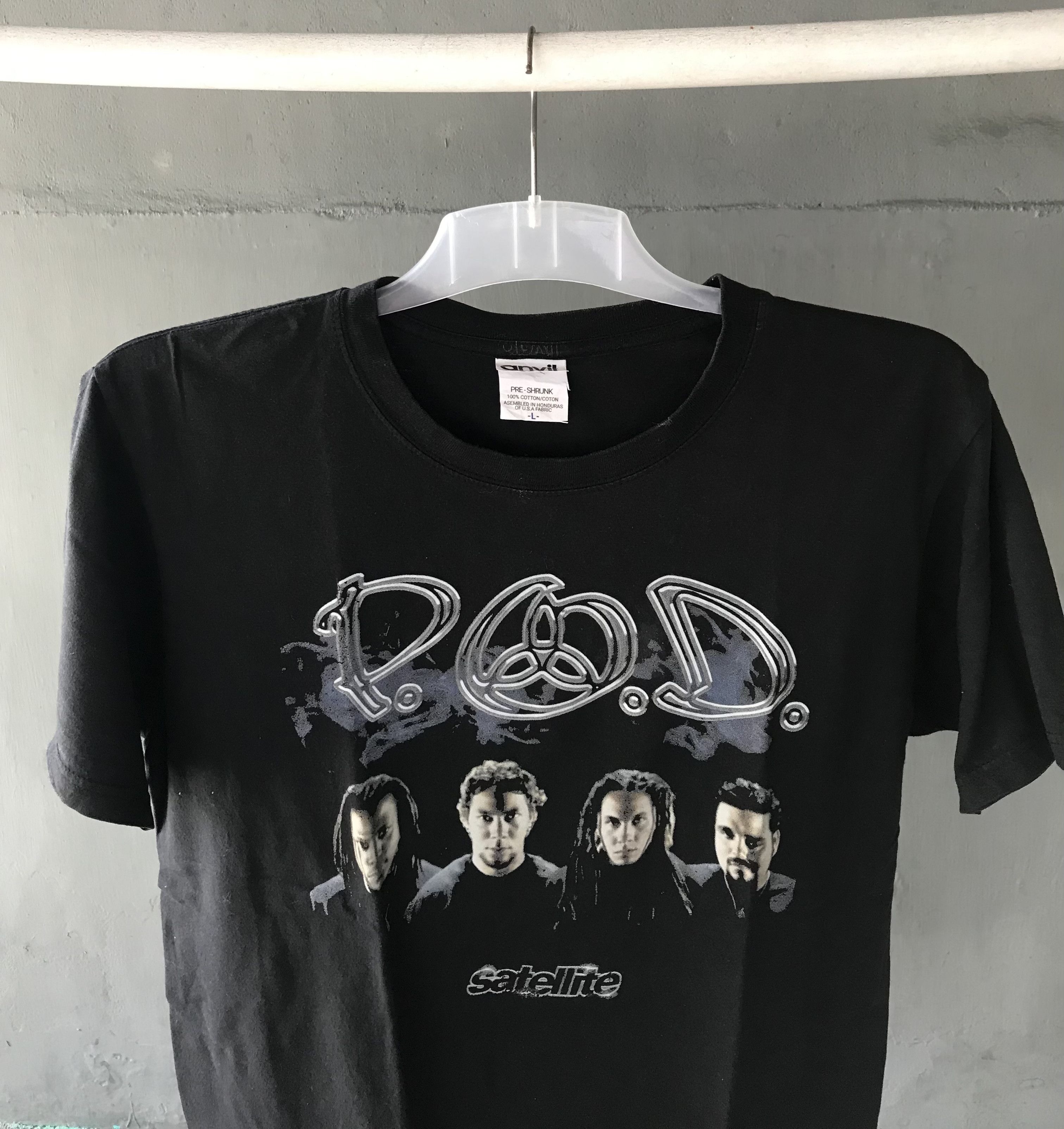 Band Tees P.O.D album Satellite Tour 2018 Size US L / EU 52-54 / 3 - 2 Thumbnail