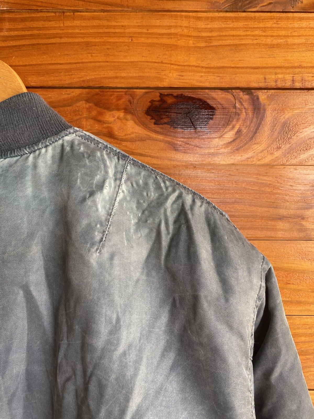Japanese Brand Vintage Suntory Coffee Bomber Jacket Gray MA-1 Style Japan Size US L / EU 52-54 / 3 - 14 Thumbnail