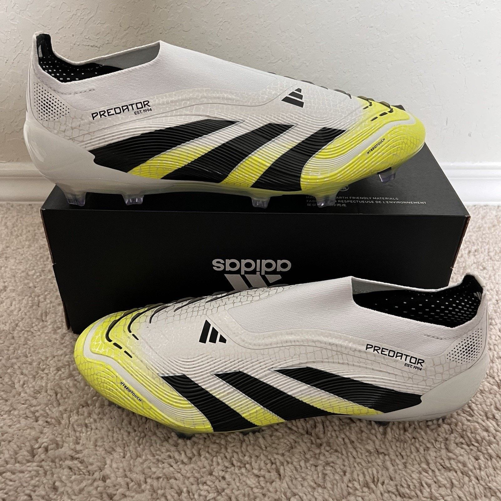 Adidas Predator Elite Laceless FG Cleats Radiant 10.5 New