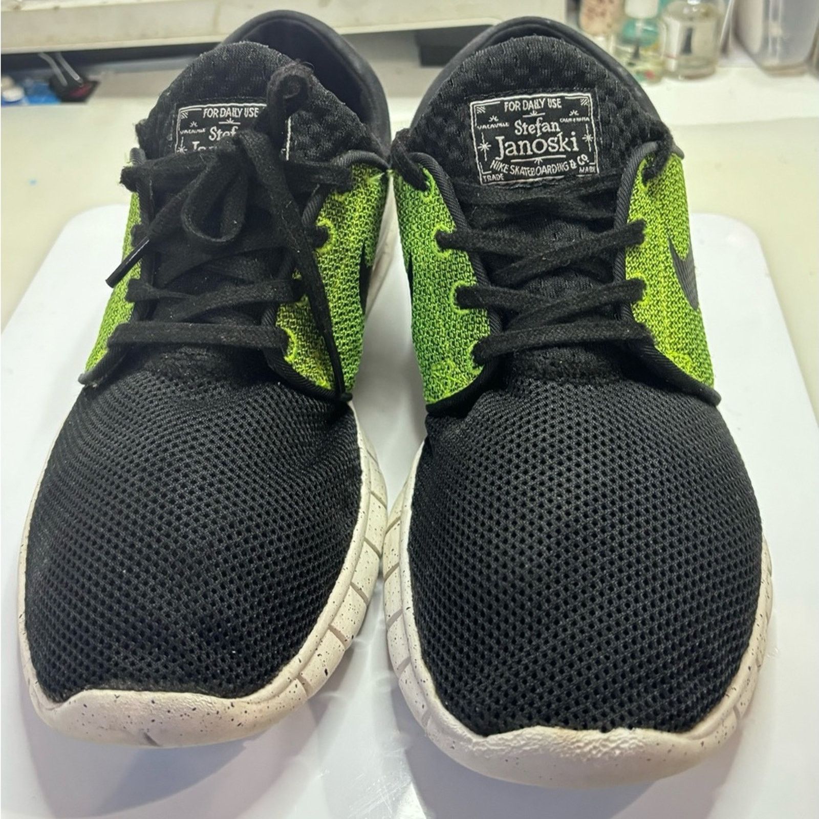 Nike NIKE SB Stefan Janoski Max Black Volt Sneakers Black/Lemon Size US 8.5 / EU 41-42 - 5 Thumbnail