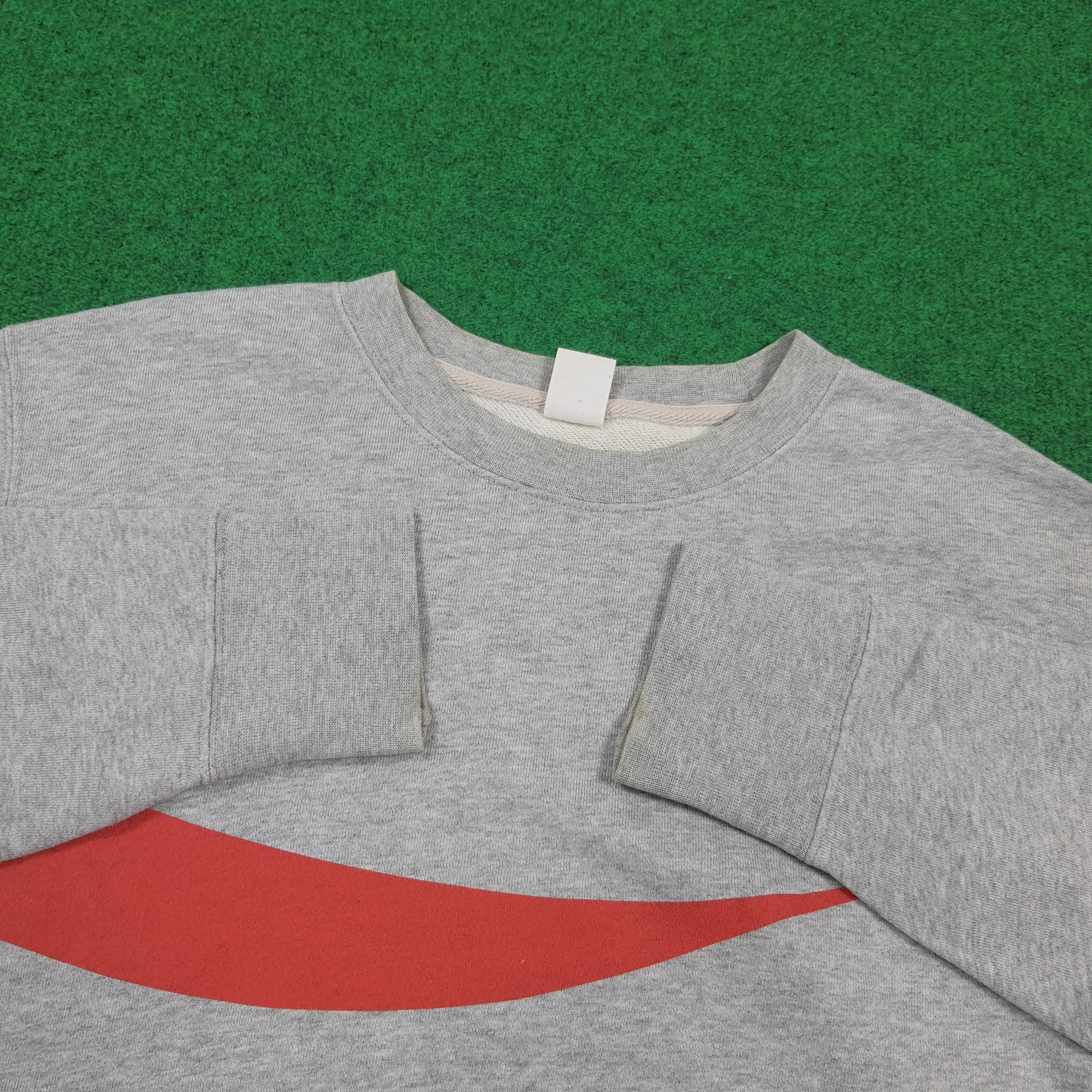 Coca Cola Vintage Uniqlo Coca Cola Collab Sweatshirt C296N12 Size US M / EU 48-50 / 2 - 4 Thumbnail