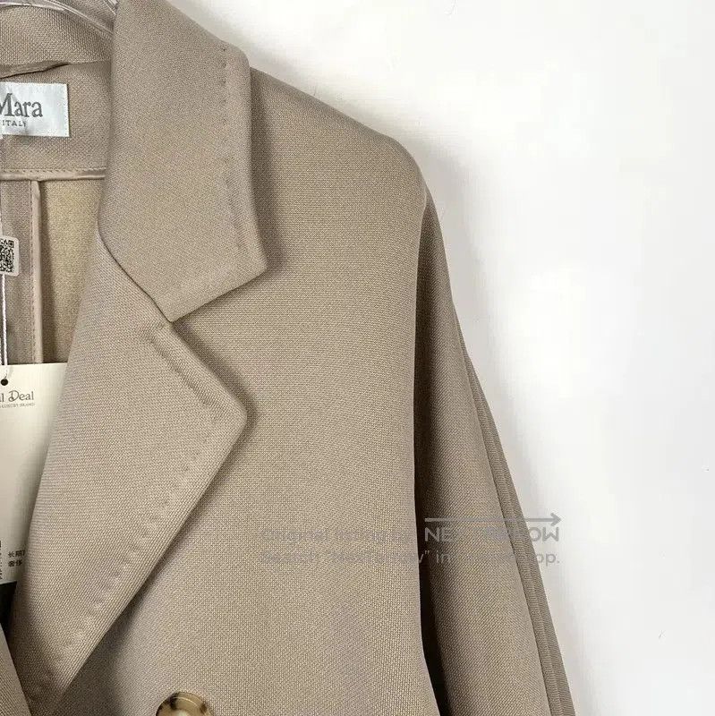 Max Mara MaxMara Women's Large Light Brown Coat . Size L / US 10 / IT 46 - 3 Thumbnail
