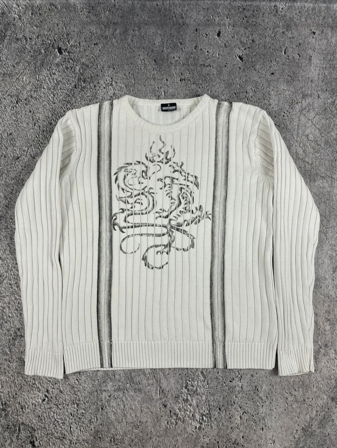 Vintage Vintage y2k dragon print ribbed knit sweater Size US L / EU 52-54 / 3 - 1 Thumbnail