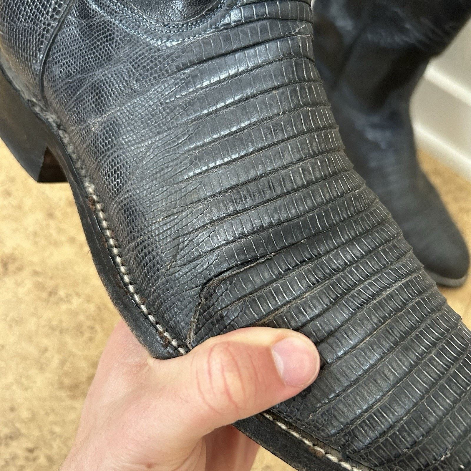 Lucchese Classics Lizard Skin Leather Handmade Cowboy Boots Size 9 D Size US 9 / EU 42 - 2 Thumbnail