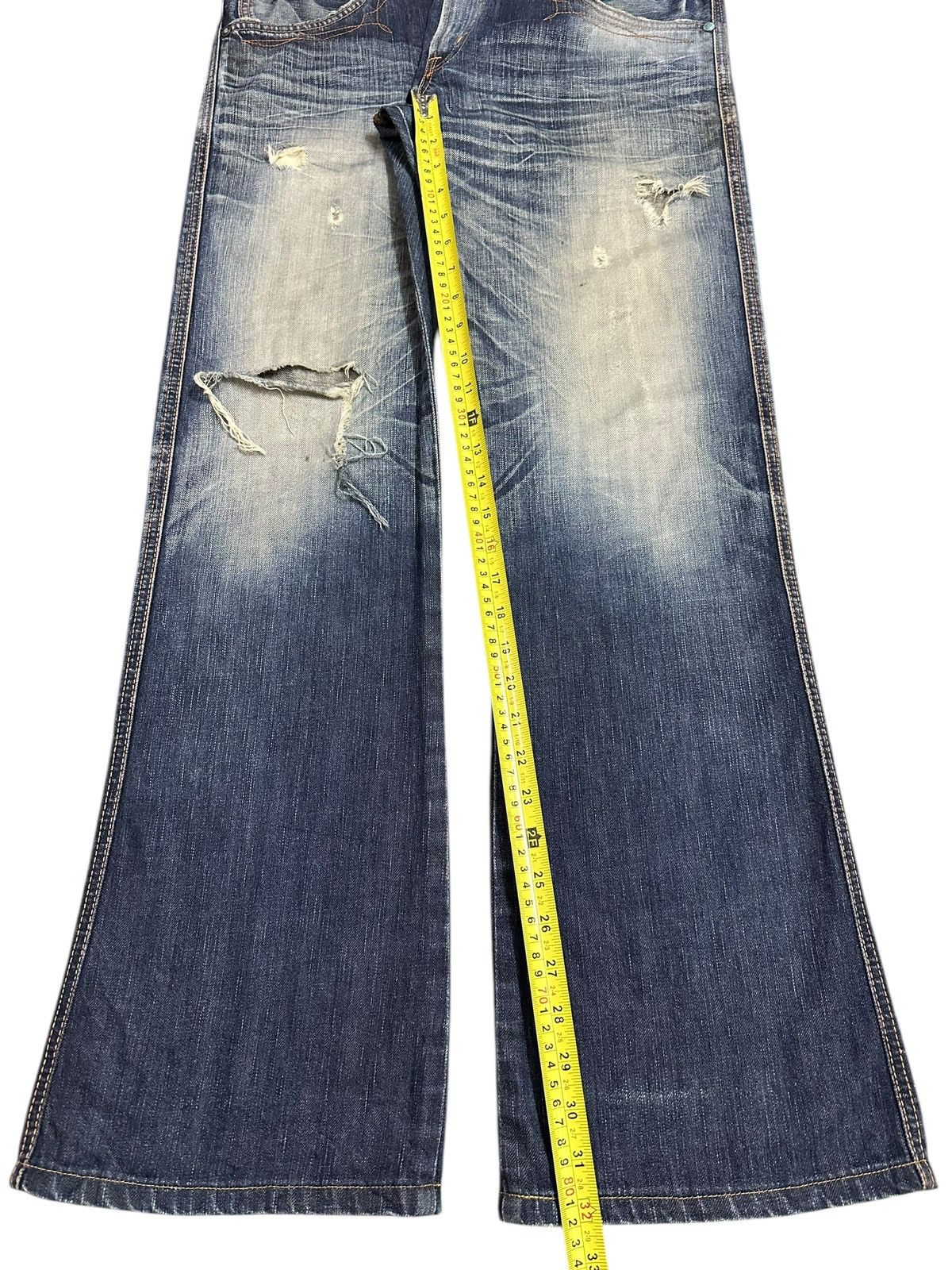 Edwin Vintage Edwin Blue Trip Faded Wash Distressed Bootcut Jeans Size US 34 / EU 50 - 14 Thumbnail