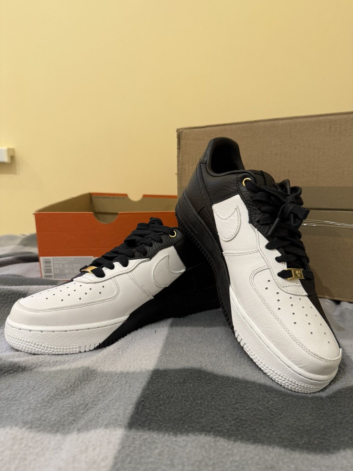 Nike Nike Air Force 40th Anniversary Edition Split Black White Size US 10.5 / EU 43-44 - 4 Thumbnail