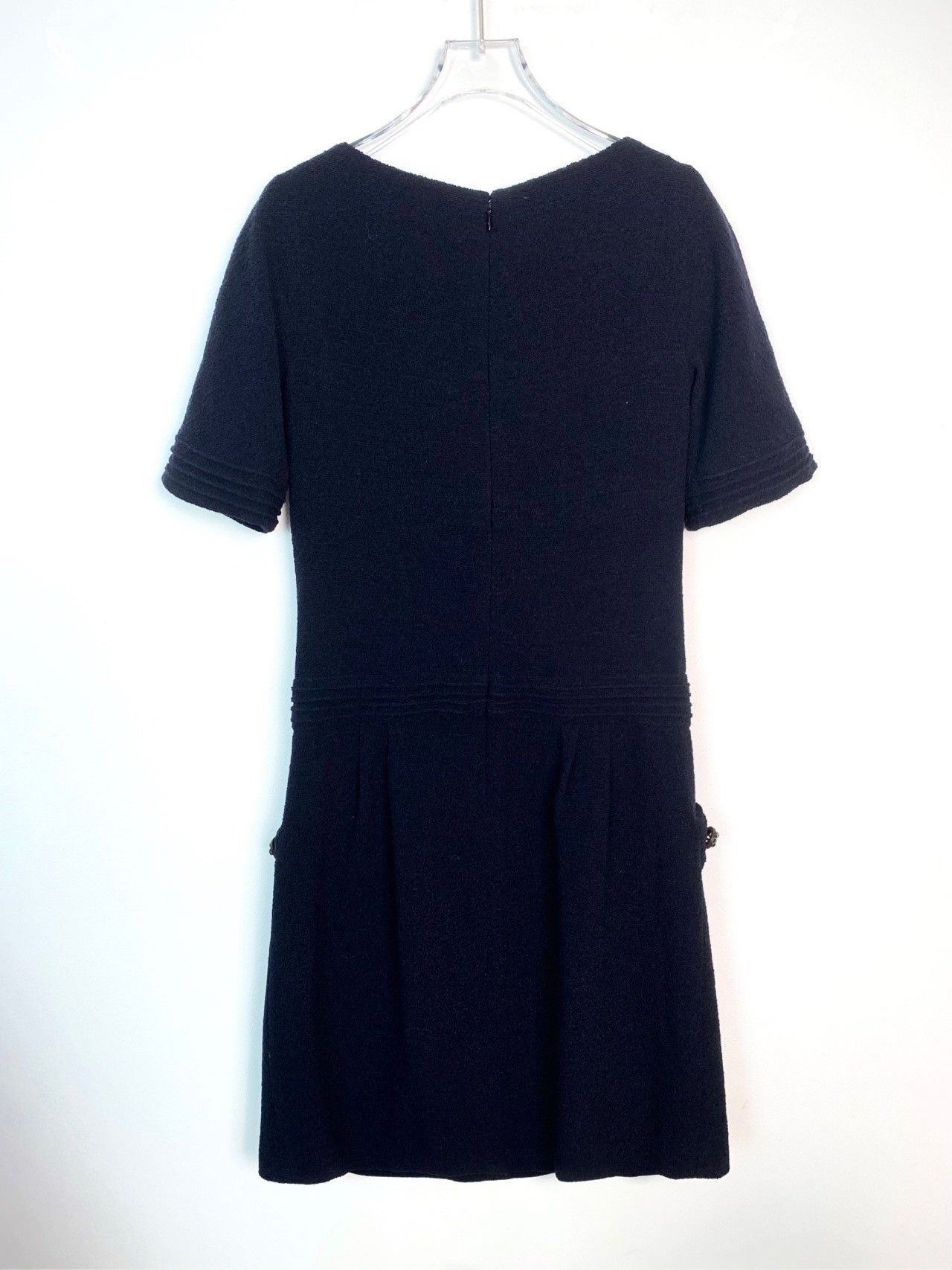 Chanel Chanel Round Neck Tweed Short Sleeve Dress Size XS / US 0-2 / IT 36-38 - 2 Thumbnail