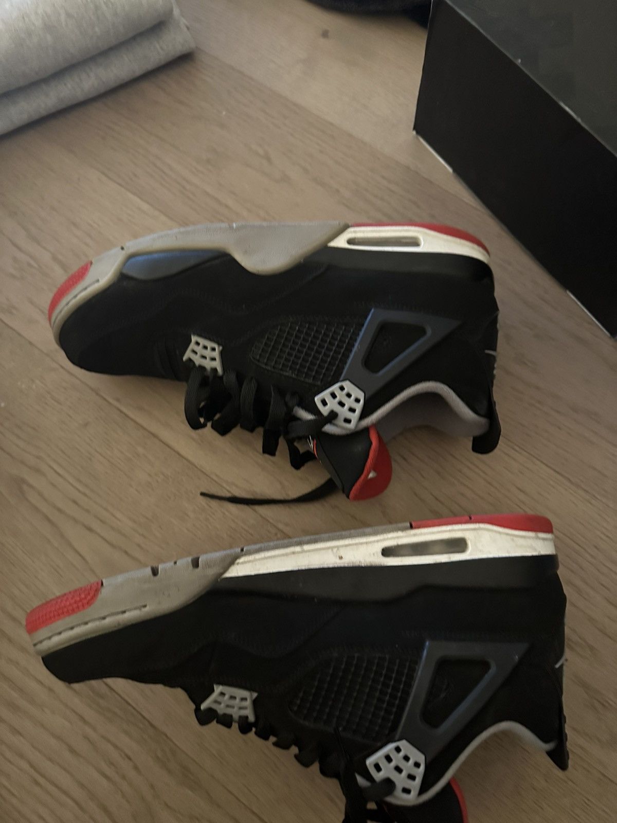 Nike Air Jordan 4 Retro Size US 11.5 / EU 44-45 - 3 Thumbnail