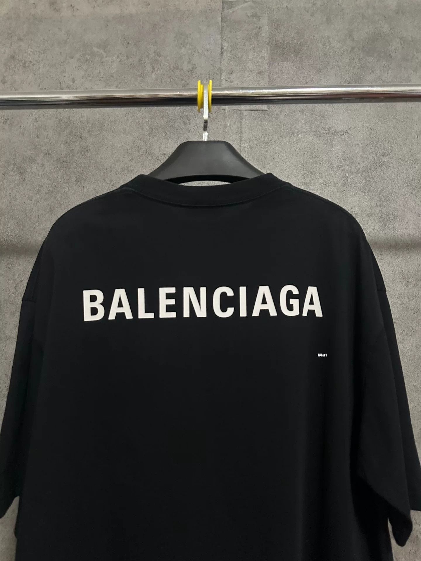 Balenciaga Balenciaga Short Sleeve Logo Print T-Shirt Size US M / EU 48-50 / 2 - 5 Thumbnail
