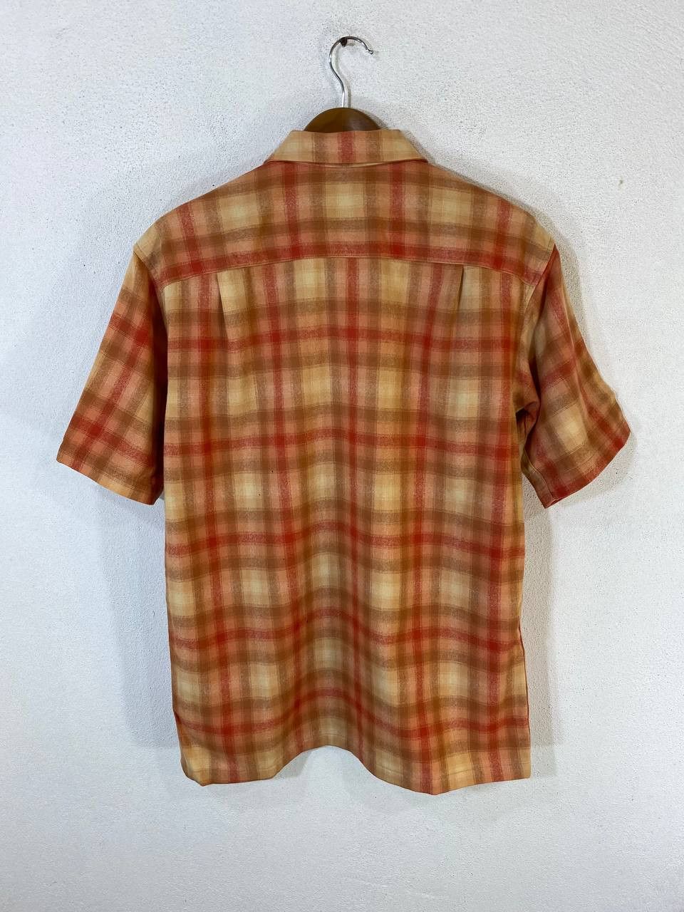 Pendleton vintage pendleton wool shirt very nice design Size US L / EU 52-54 / 3 - 12 Thumbnail