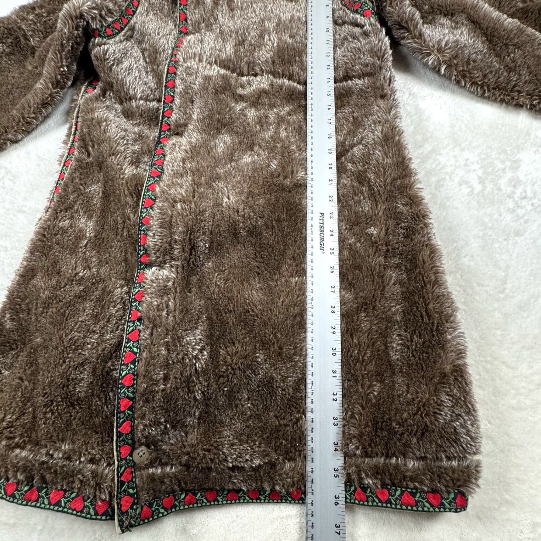 Folk VINTAGE 1960s Boho European Folk Style Faux Fur Coat Jacket S/M Brown Heart Trim Women's Size S / US 4 / IT 40 - 4 Thumbnail