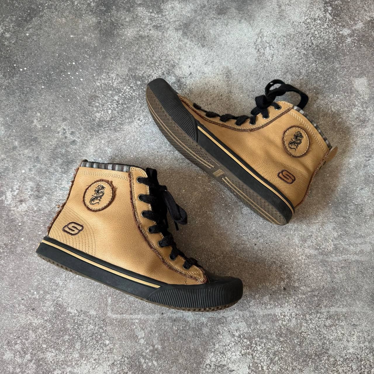 If Six Was Nine × SKECHERS Skechers Vintage Leather Sneakers Size US 5 / IT 35 - 1 Thumbnail