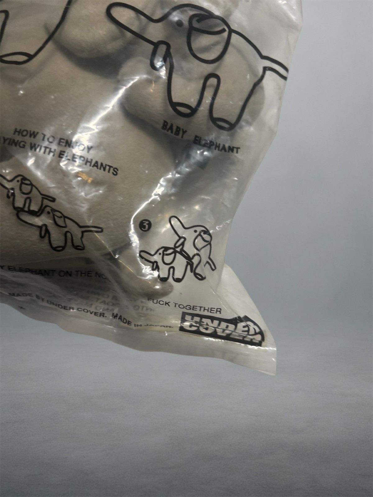 Undercover AW98 “Exchange” Undercover Elephants Size ONE SIZE - 4 Thumbnail