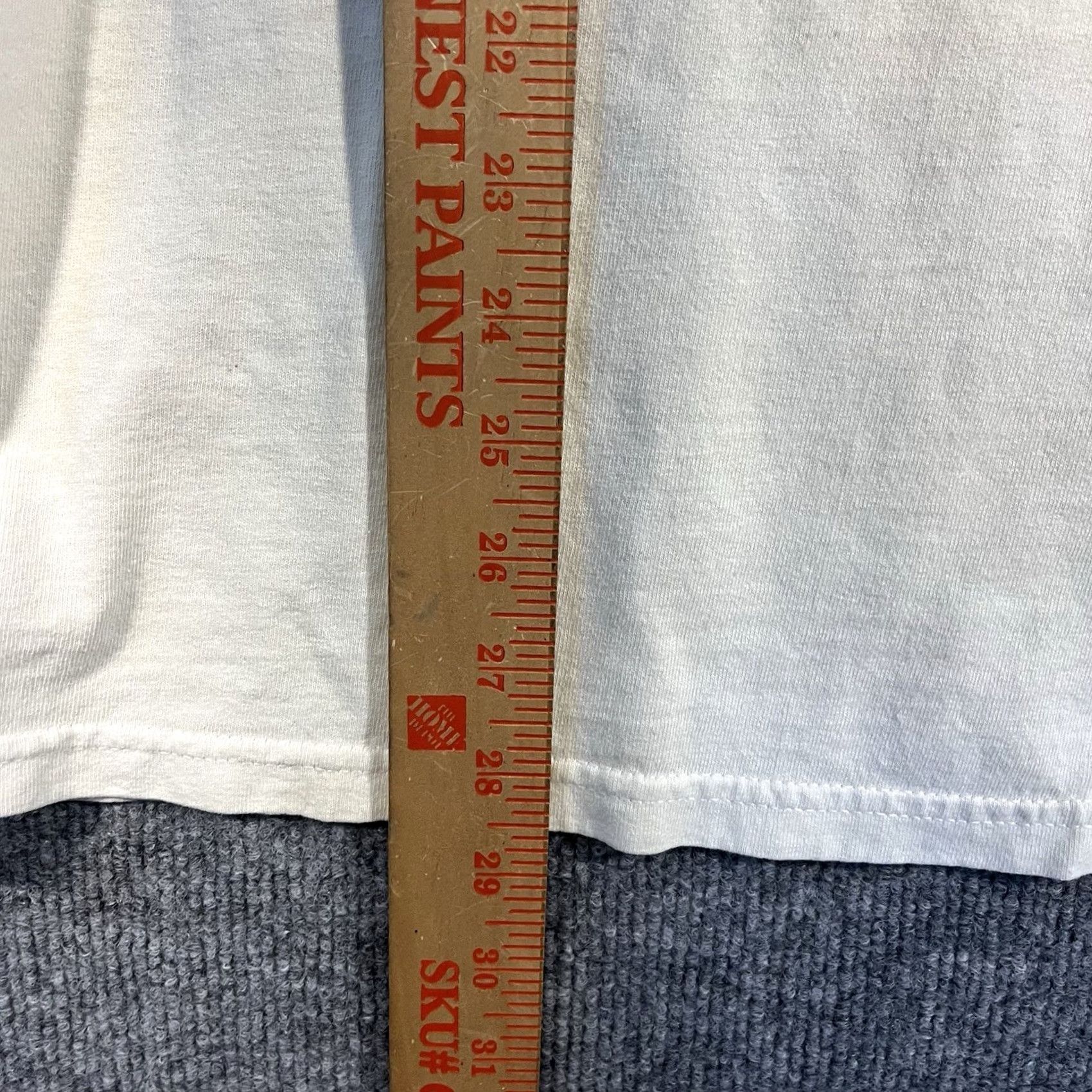 Hanes VINTAGE Vince Gill Concert Tour Shirt Hanes T-Shirt White 90s Graphic Print Short Sleeve Crew Neck L Men Size US L / EU 52-54 / 3 - 5 Thumbnail
