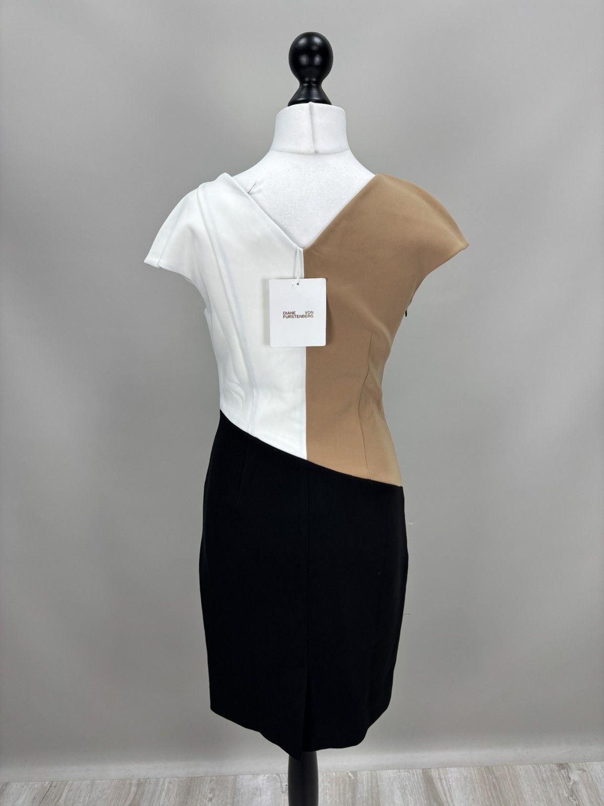 Diane von Furstenberg Womens dresses Diane Von Furstenberg Size 6 Color Multicolor Size M / US 6-8 / IT 42-44 - 9 Thumbnail