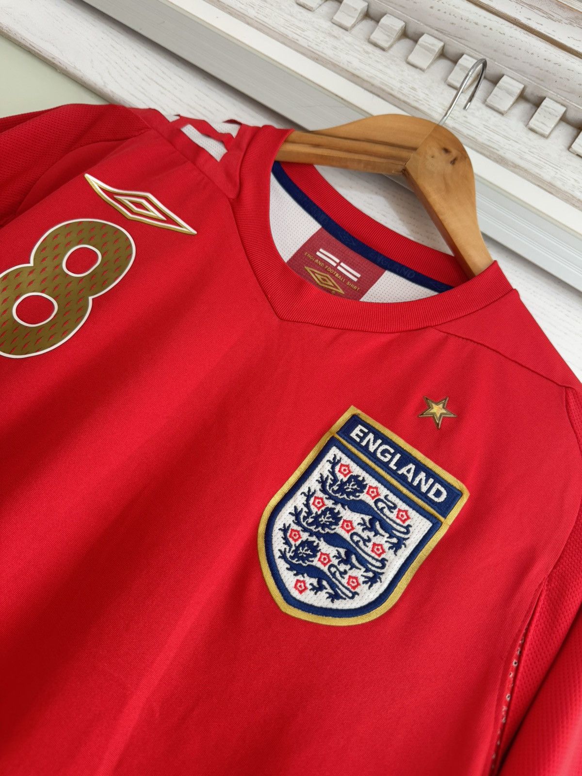 Umbro × Vintage Lampard #8 England 2006-2007 Away Soccer Jersey Football Kit Size US S / EU 44-46 / 1 - 7 Thumbnail