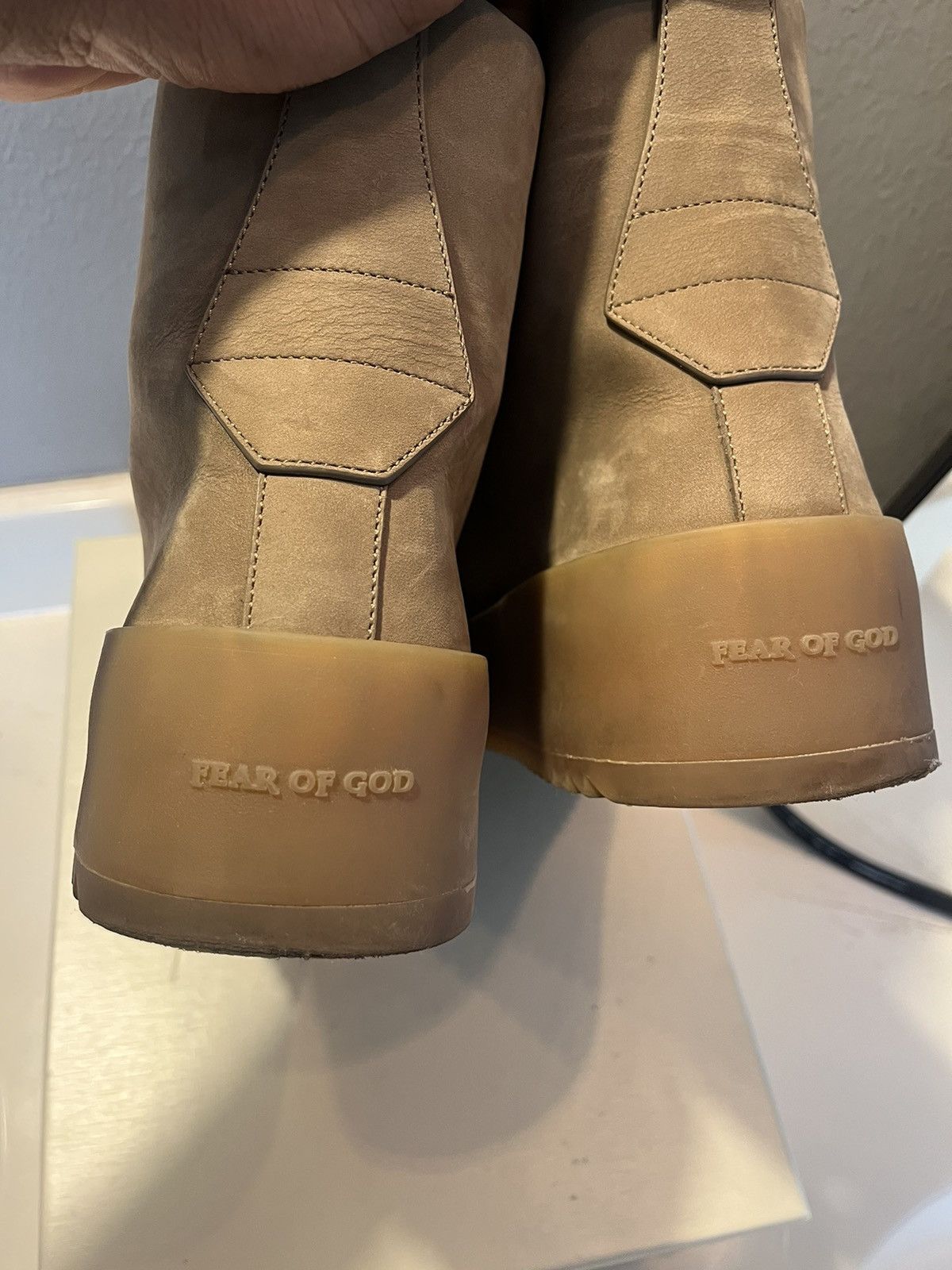 Fear of God Fear Of God Hiking Sneaker Stone Suede sz 13/46 Brand New Size US 13 / EU 46 - 6 Thumbnail