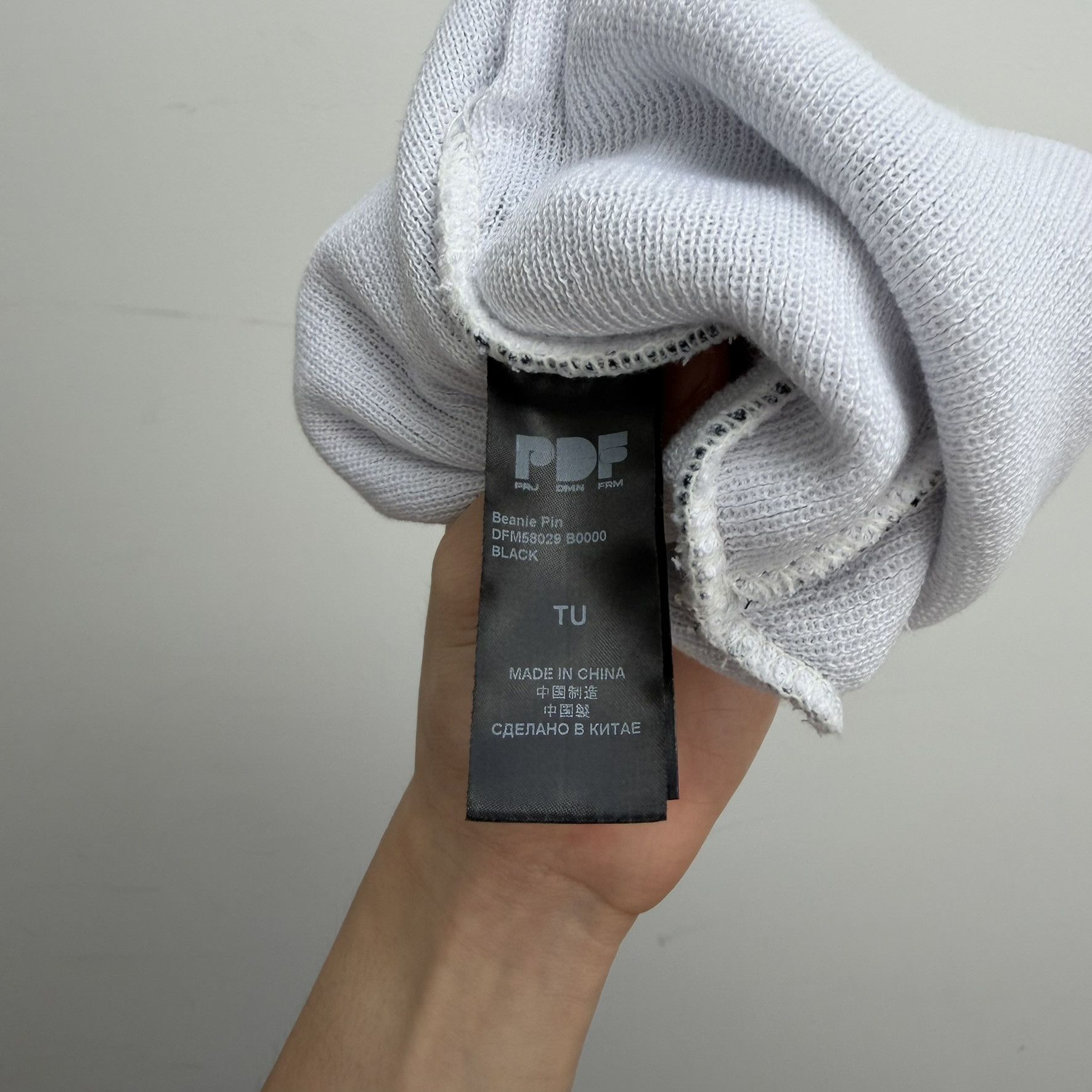 PDF PDF Channel Pin Beanie Size ONE SIZE - 4 Thumbnail
