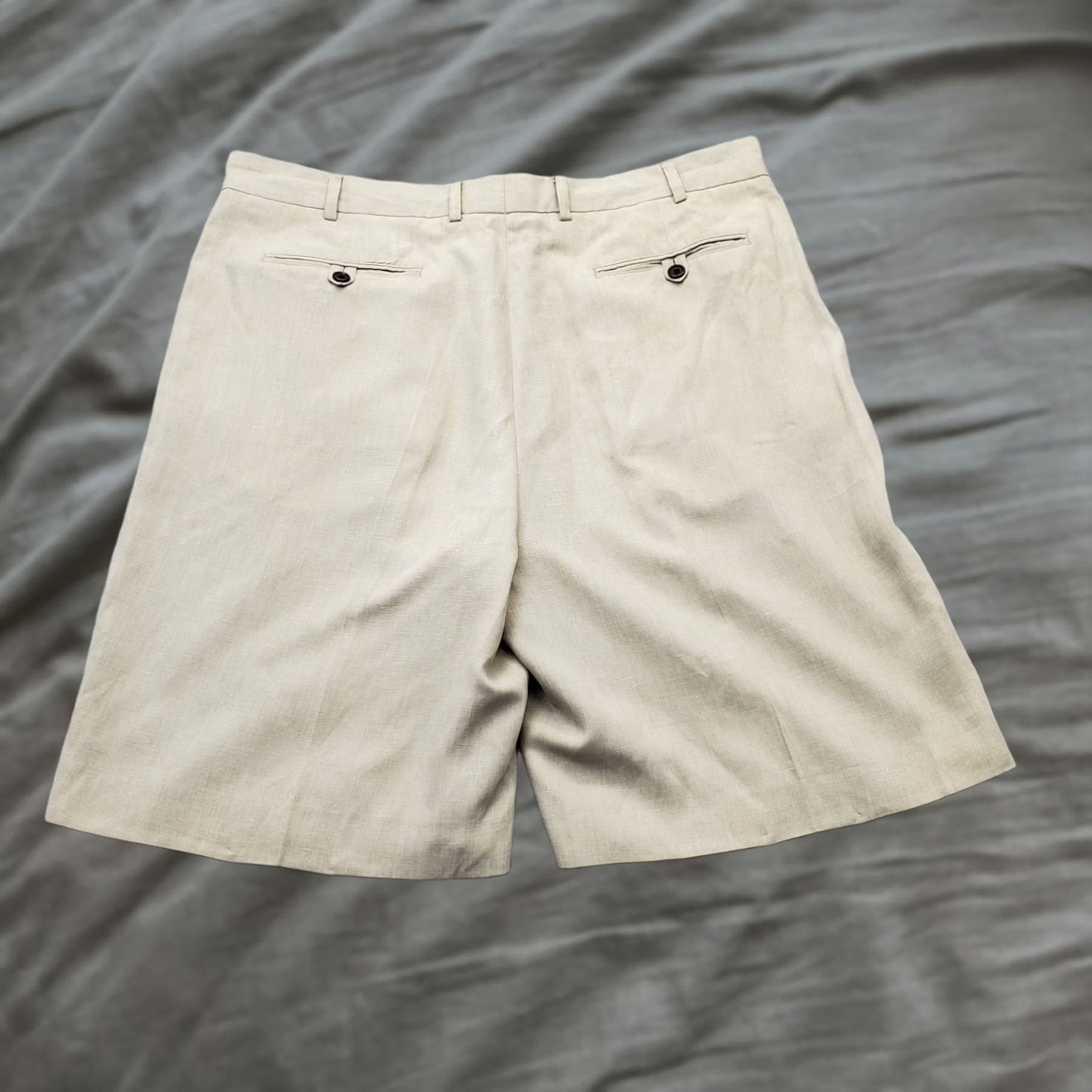Vintage Bobby Jones Chino Shorts Mens 38 Brown Lyocell Casual Relaxed Pleated Front Size US 38 / EU 54 - 1 Thumbnail