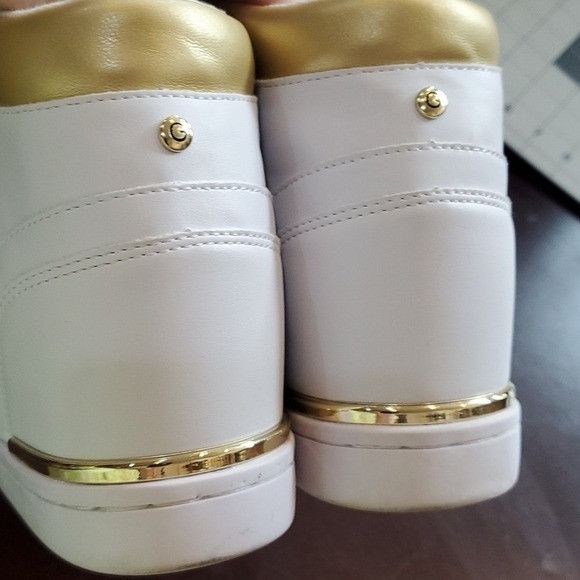 Designer G by Guess Dillin Wedge High Top Athletic Sz. 8.5 Sneaker Size US 8.5 / IT 38.5 - 7 Thumbnail