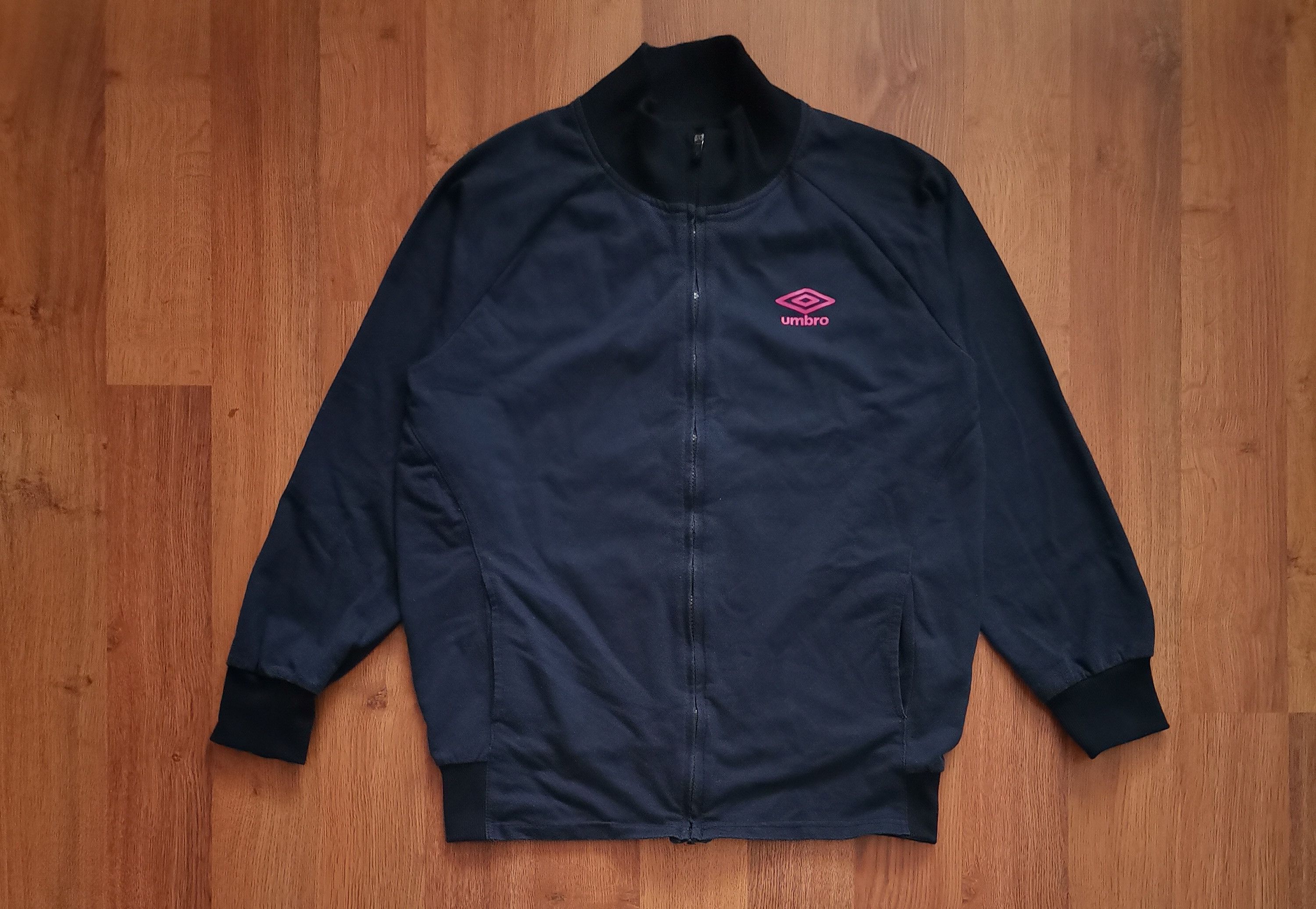 Umbro Umbro Women's Zip Up Sweatshirt Size XXL / US 16-18 / IT 52-54 - 1 Thumbnail