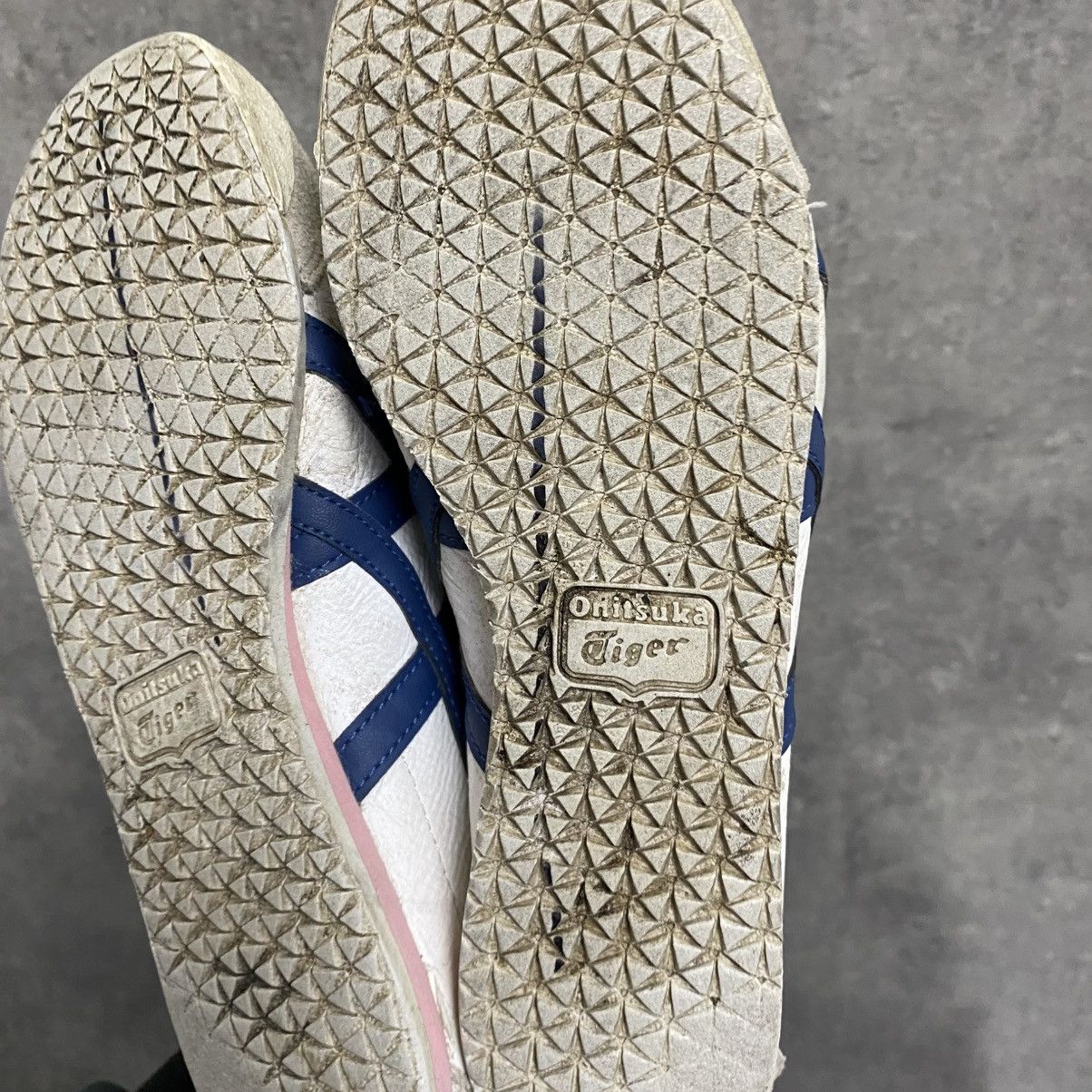 Asics Vintage Asics Onitsuka Tiger Mexico 66 Kill Bill Sneakers Size US 5 / EU 37 - 11 Thumbnail