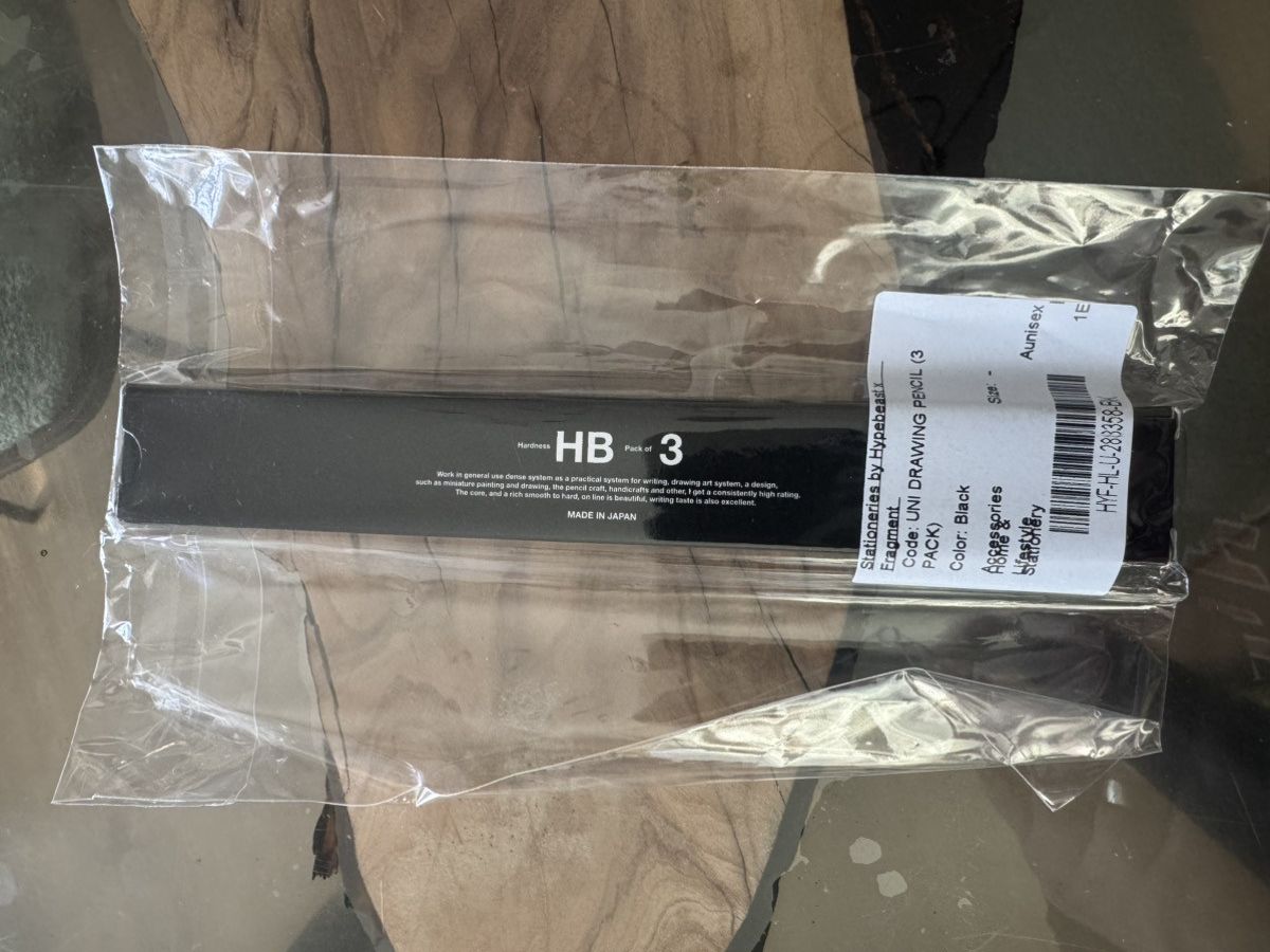 Fragment Design 3-Pack Drawing Pencils - Fragment Design x HYPEBEAST Size ONE SIZE - 7 Thumbnail