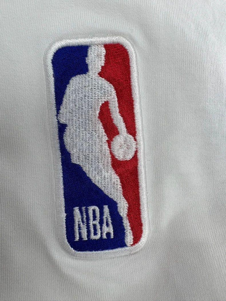 Louis Vuitton Louis Vuitton NBA Collaboration Short Sleeve T -2505 Size US XL / EU 56 / 4 - 5 Thumbnail