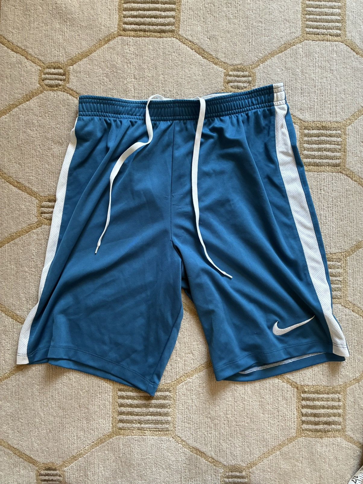 Nike Nike Dri-Fit Soccer Shorts Size M Size US 32 / EU 48 - 1 Thumbnail