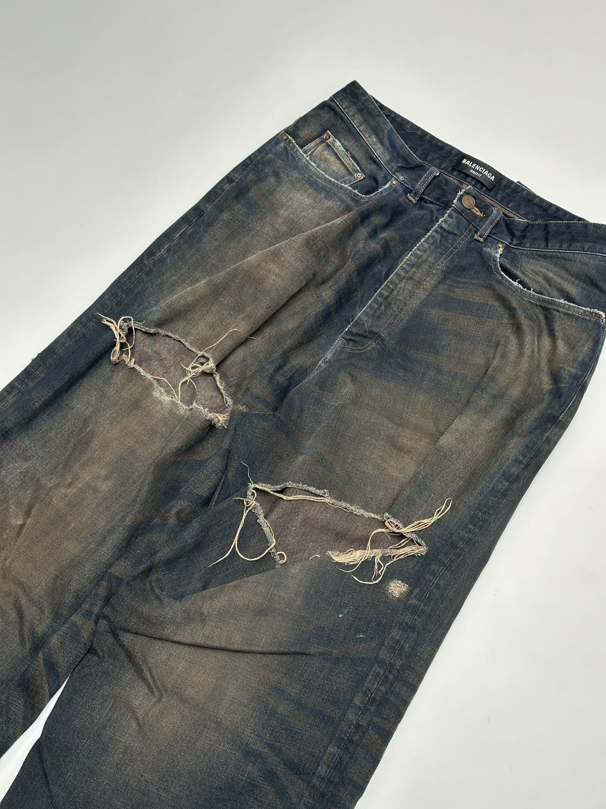 Balenciaga Balenciaga Skater Pant Dirty Dark Blue Denim Prototype Size US 30 / EU 46 - 15 Thumbnail